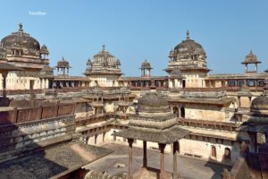 Orchha Fort - Best Peaceful Place in India